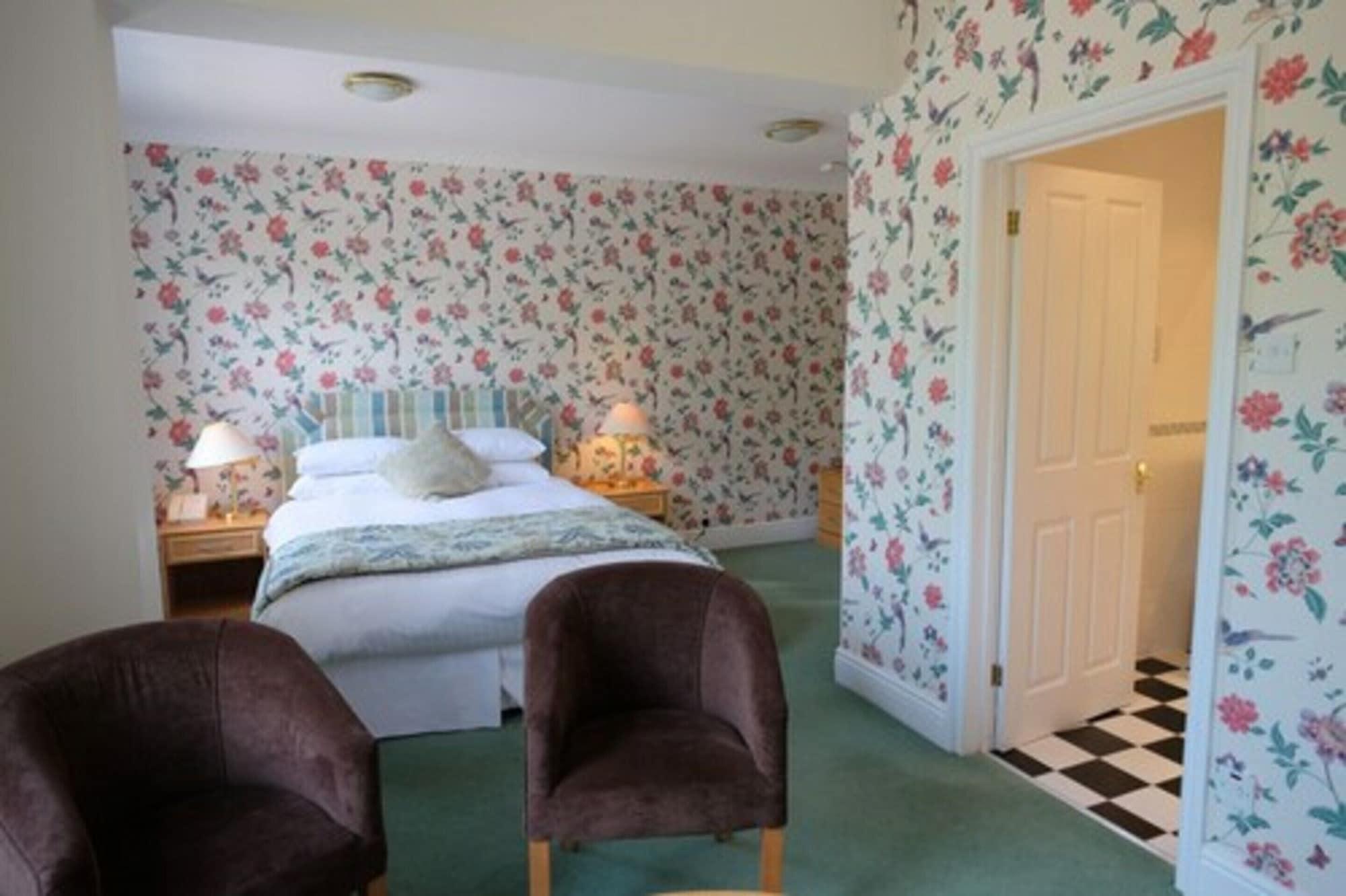 Woodland Manor Hotel Бедфорд Екстериор снимка
