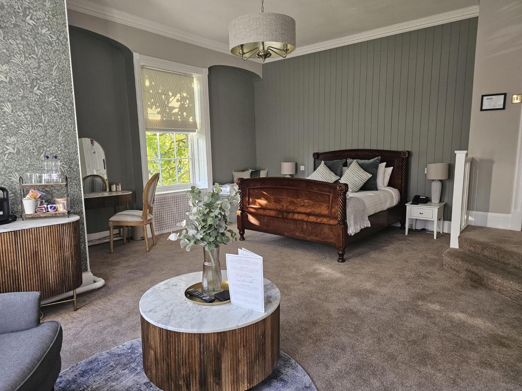 Woodland Manor Hotel Бедфорд Екстериор снимка